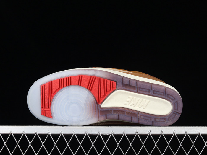 Two 18 x Air Jordan 2 Low DV7129-222