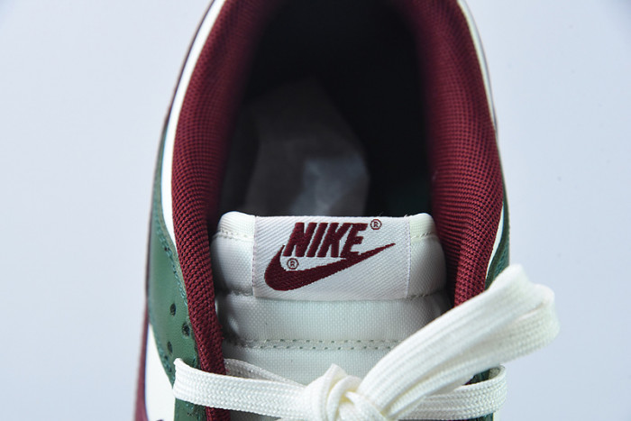 Nike Dunk Low Gorge Green FB7160-161