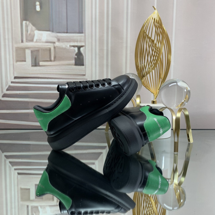 ALEXMQ Sneakers
