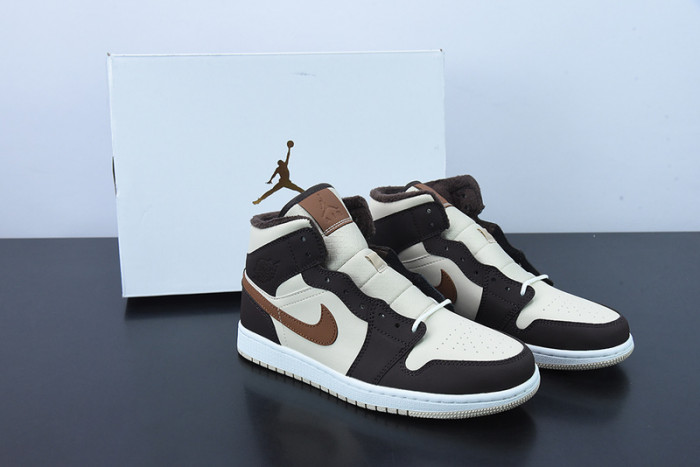 Air Jordan 1 Mid Brown Fleece DO6699-200