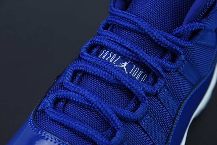 Air Jordan 11 retro Royal Blue white 2022 AT7802-115