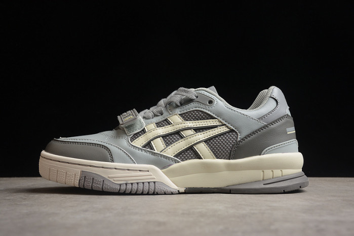 As*ic*s gel-spotlyte low v2 1203a258-021