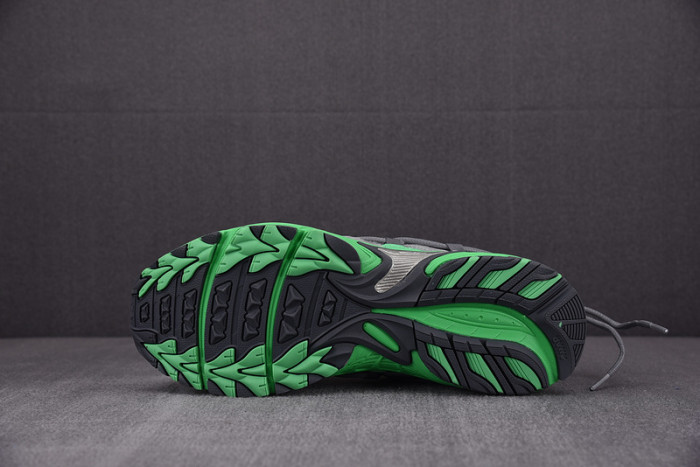 As*ic*s gel-kahana tr v2 clay grey silver green men