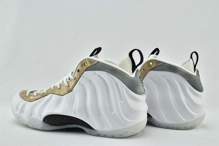 Nike Wmns Air Foamposite One "Summit White" AA3963-101