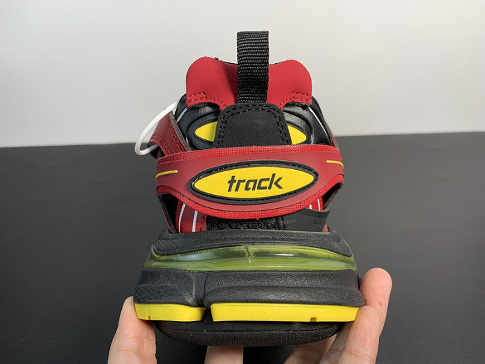 BALCIA Track SNEAKER