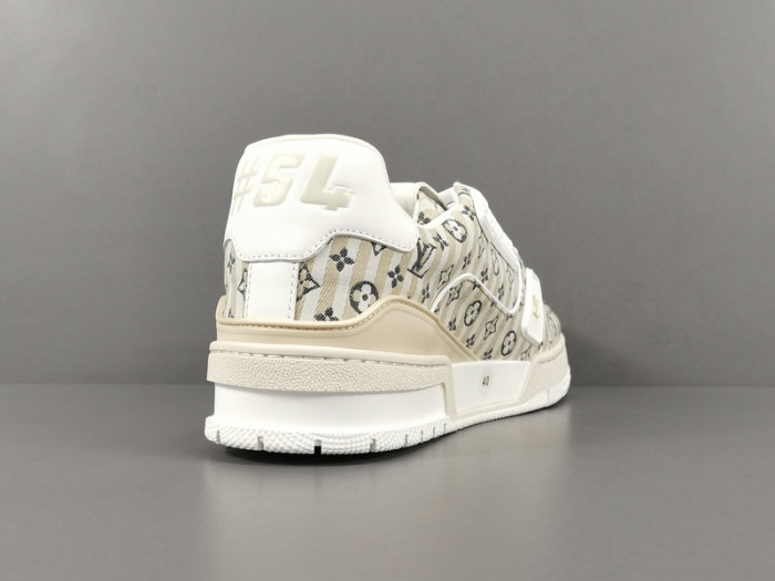 LUSV SNEAKERS