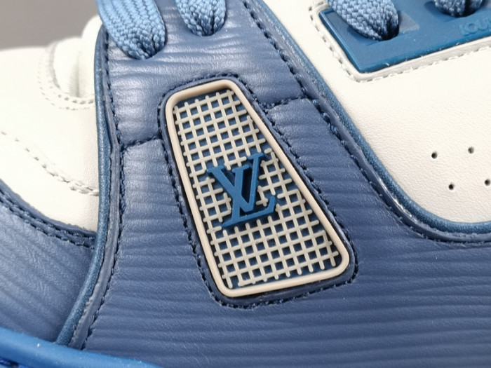 LUSV SNEAKERS