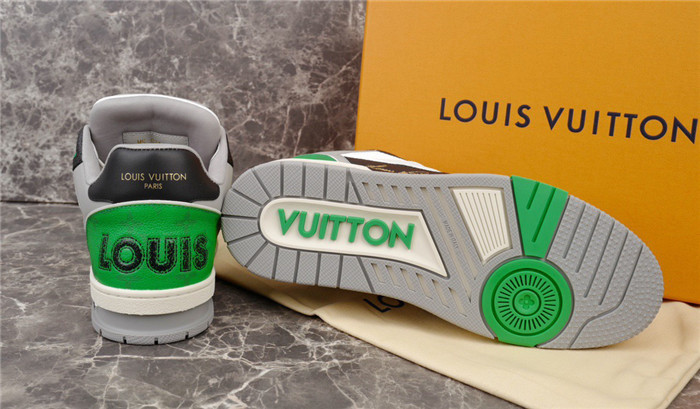 LUSV SNEAKERS