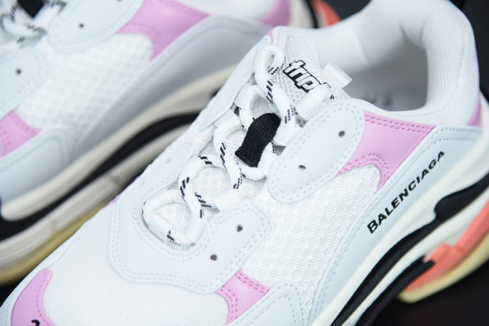 BALCIA Triple S Sneaker