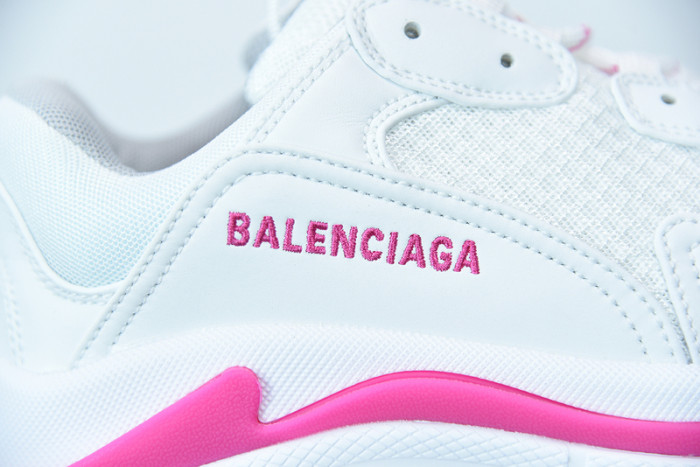 BALCIA Triple S Sneaker