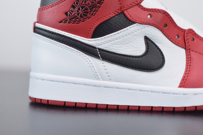 Jordan 1 Mid Chicago 554724-173