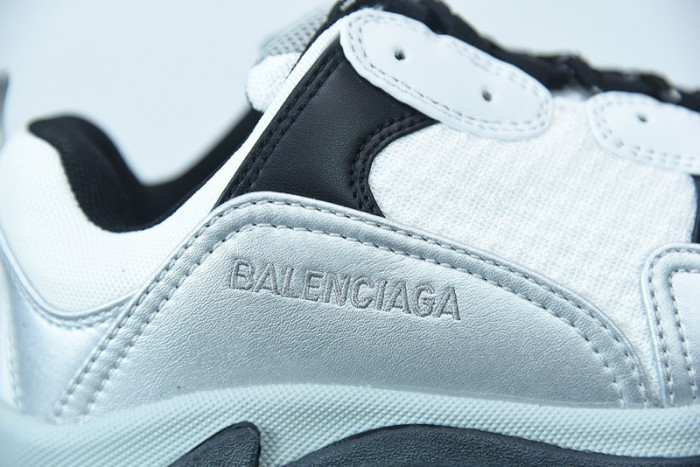 BALCIA Triple S Sneaker