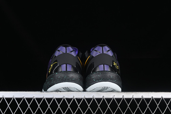 NIKE KOBE 8 EASTER 555035-302