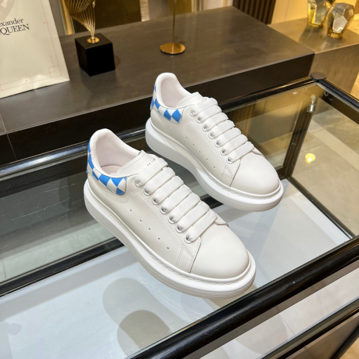 ALEXMQ Sneakers