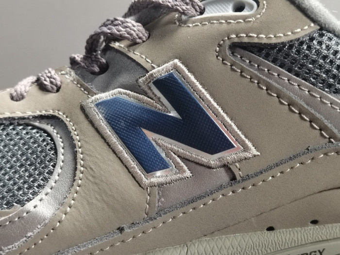 New Balance 2002R OG "Light Grey" ML2002RA