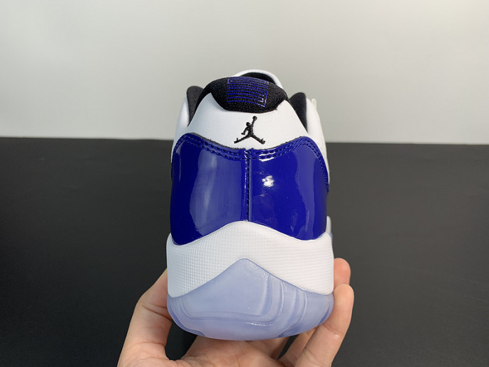 AIR JORDAN 11 RETRO LOW WHITE CONCORD AH7860-100