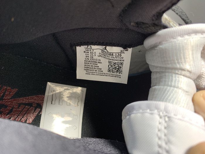 Air Jordan 1 Retro High OG 