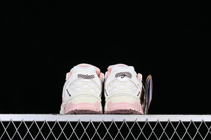 (wmns) As*ic*s gel-kahana 8 shoes white/pink 1012a978-102