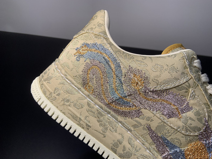 NIKE AIR FORCE 1 LOW 07 