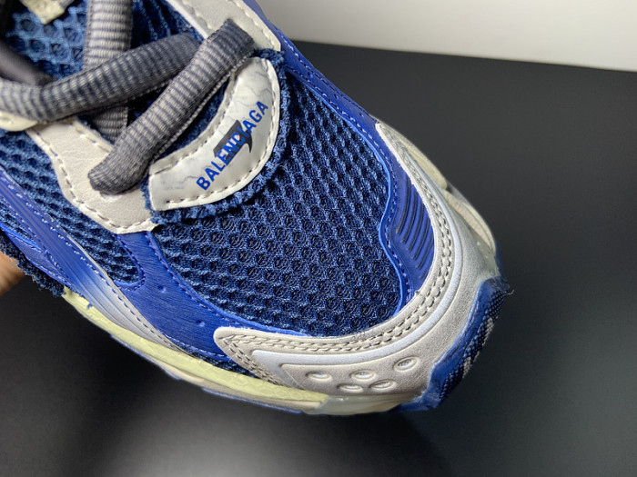 BALCIA RUNNER SNEAKER