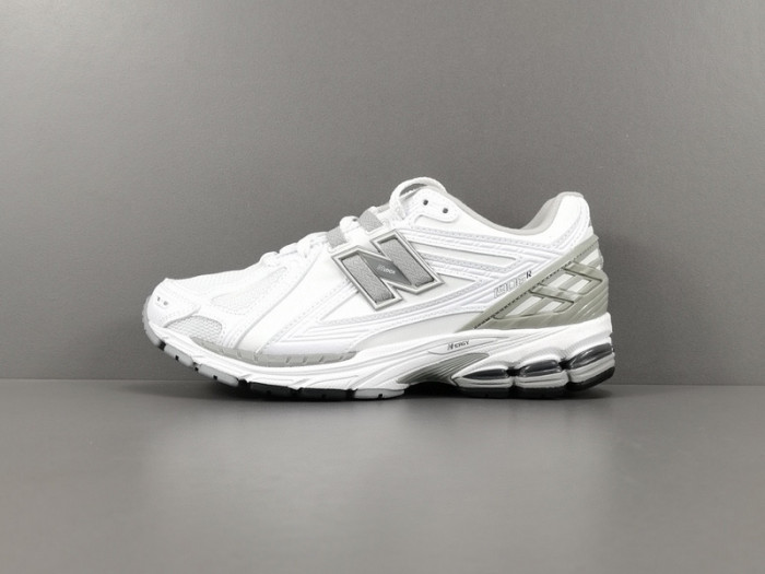 New Balance 1906R 