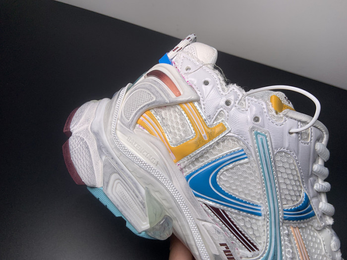 BALCIA RUNNER SNEAKER