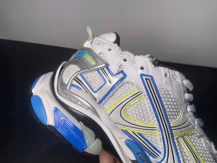 BALCIA RUNNER SNEAKER