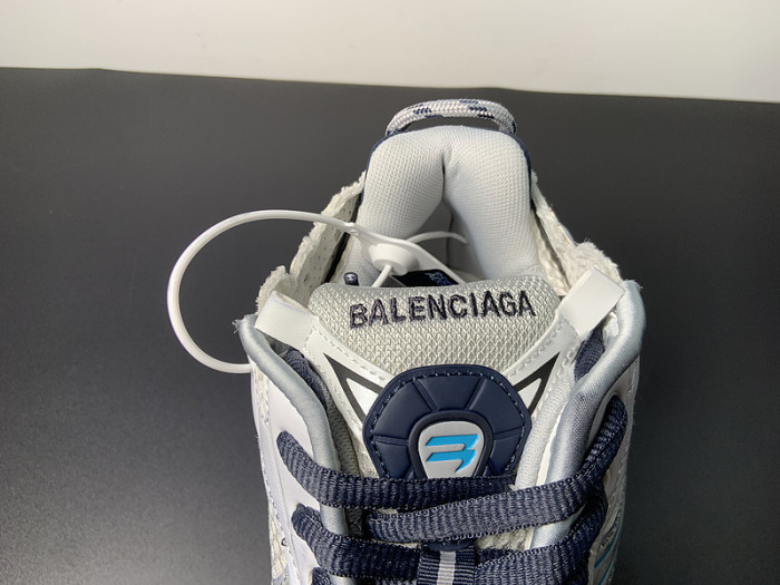 BALCIA RUNNER SNEAKER