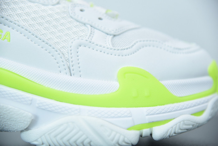 BALCIA Triple S Sneaker