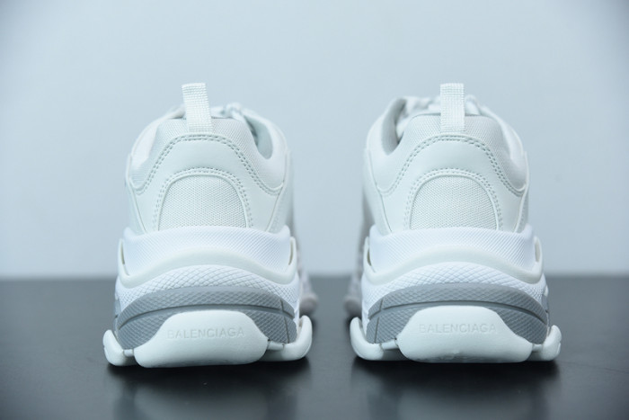 BALCIA Triple S Sneaker