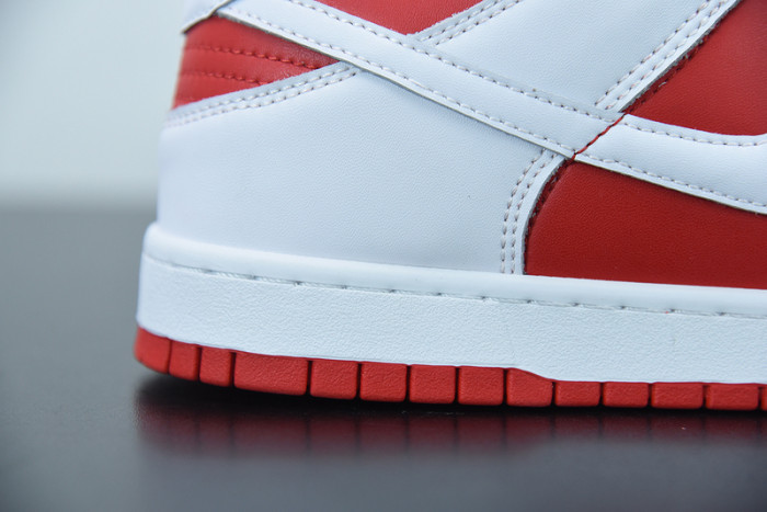 Nike SB Dunk Low “University Red DD1391-600