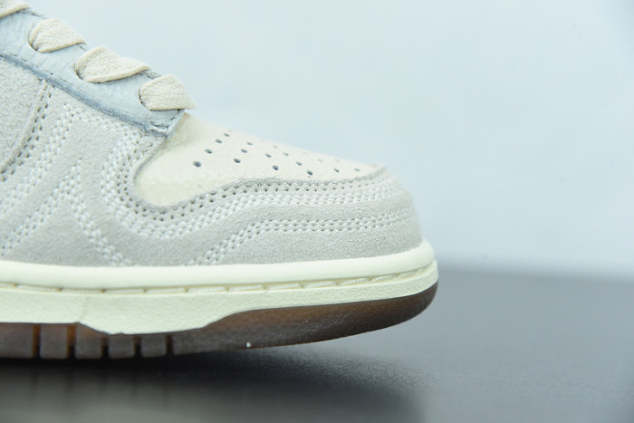 Bodega x Nk Dunk High “Sail/Frienda and Family” CZ8125-100