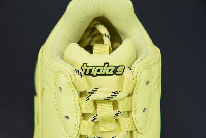 BALCIA Triple S Sneaker