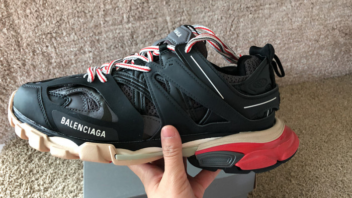 BALCIA Track SNEAKER