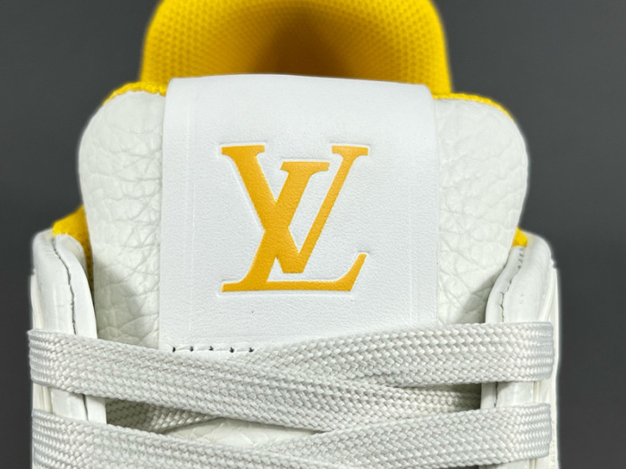 LUSV SNEAKERS