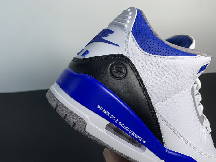 Fragment Design x Air Jordan 3 DA3595-105