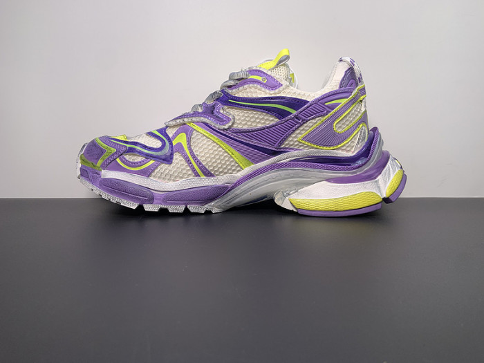 BALCIA RUNNER SNEAKER