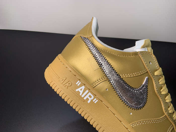 OFF-WHITE x Nike Air Force 1 AO4297-800