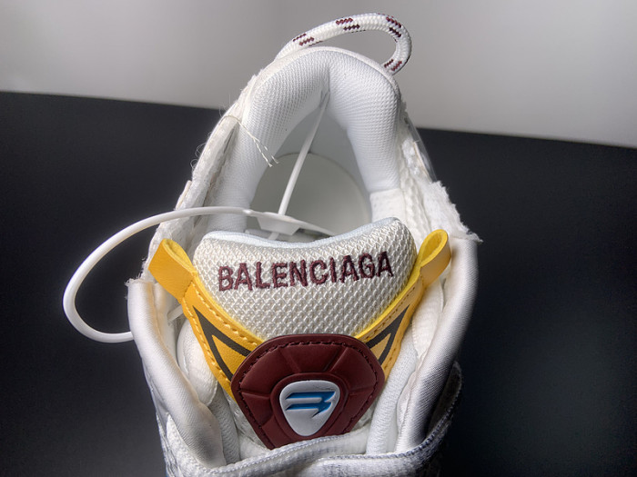 BALCIA RUNNER SNEAKER