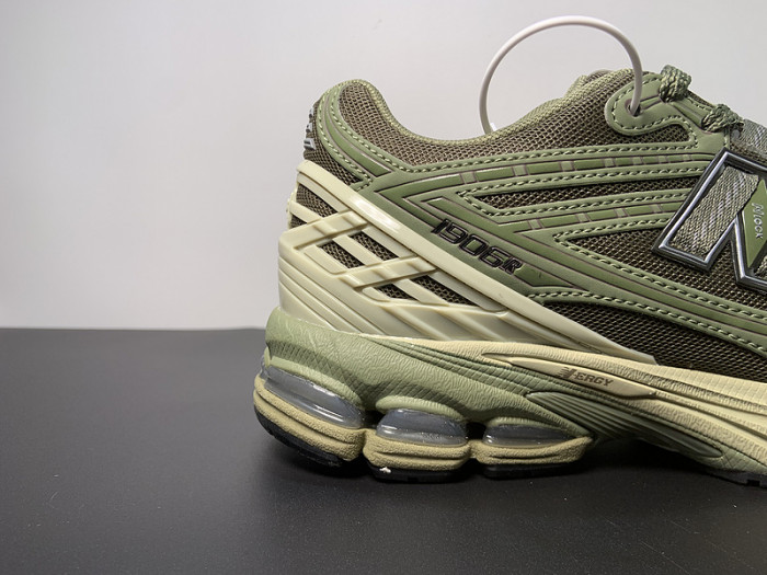 New Balance 1906R Camo Olive M1906RLO
