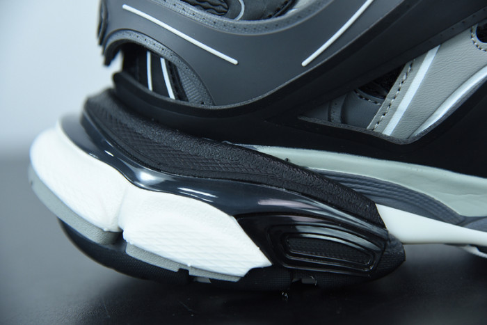 BALCIA Track SNEAKER