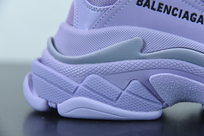 BALCIA Triple S Sneaker