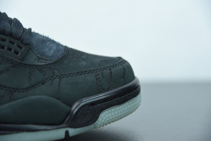 KAWS x Air Jordan 4 Black AJ4 930155-001