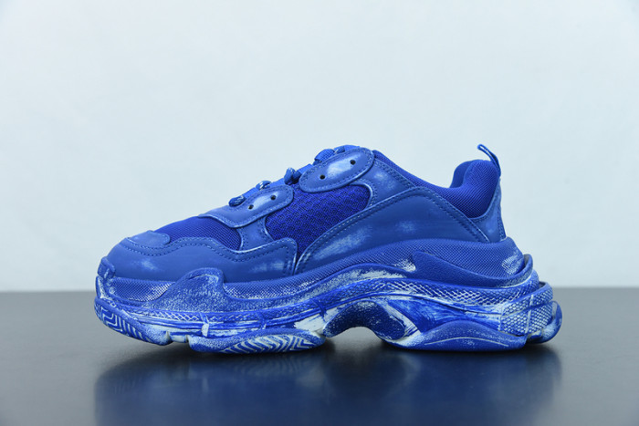 BALCIA Triple S Sneaker