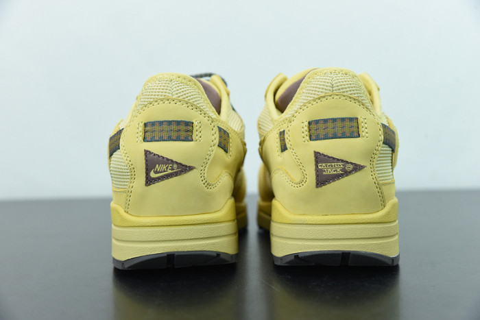 Travis Scott x Nike Air Max 1 