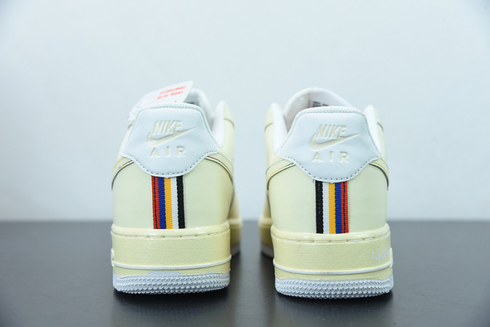 Nike Air Force 1 Low 