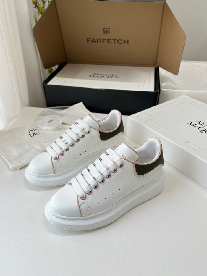 ALEXMQ Sneakers