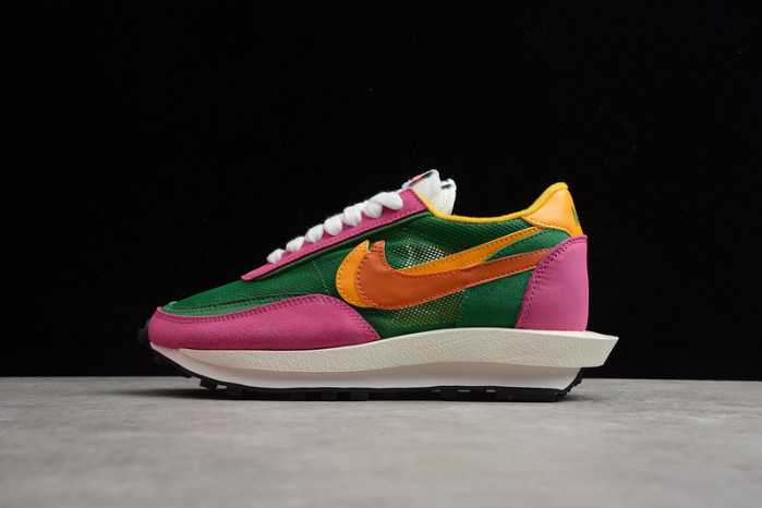 Nike LD Waffle x sacai "Pine Green" BV0073-301