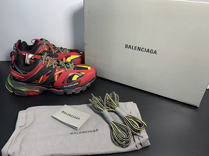 BALCIA Track SNEAKER