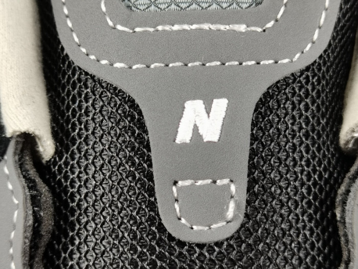 New Balance 992 Black Grey M992EB